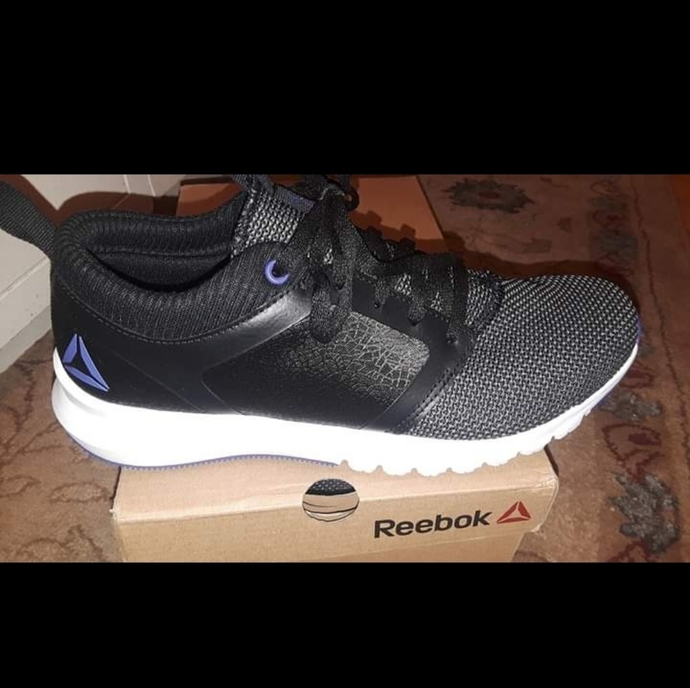 Womens  Reebok